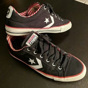 Converse low top sneakers mens size 12